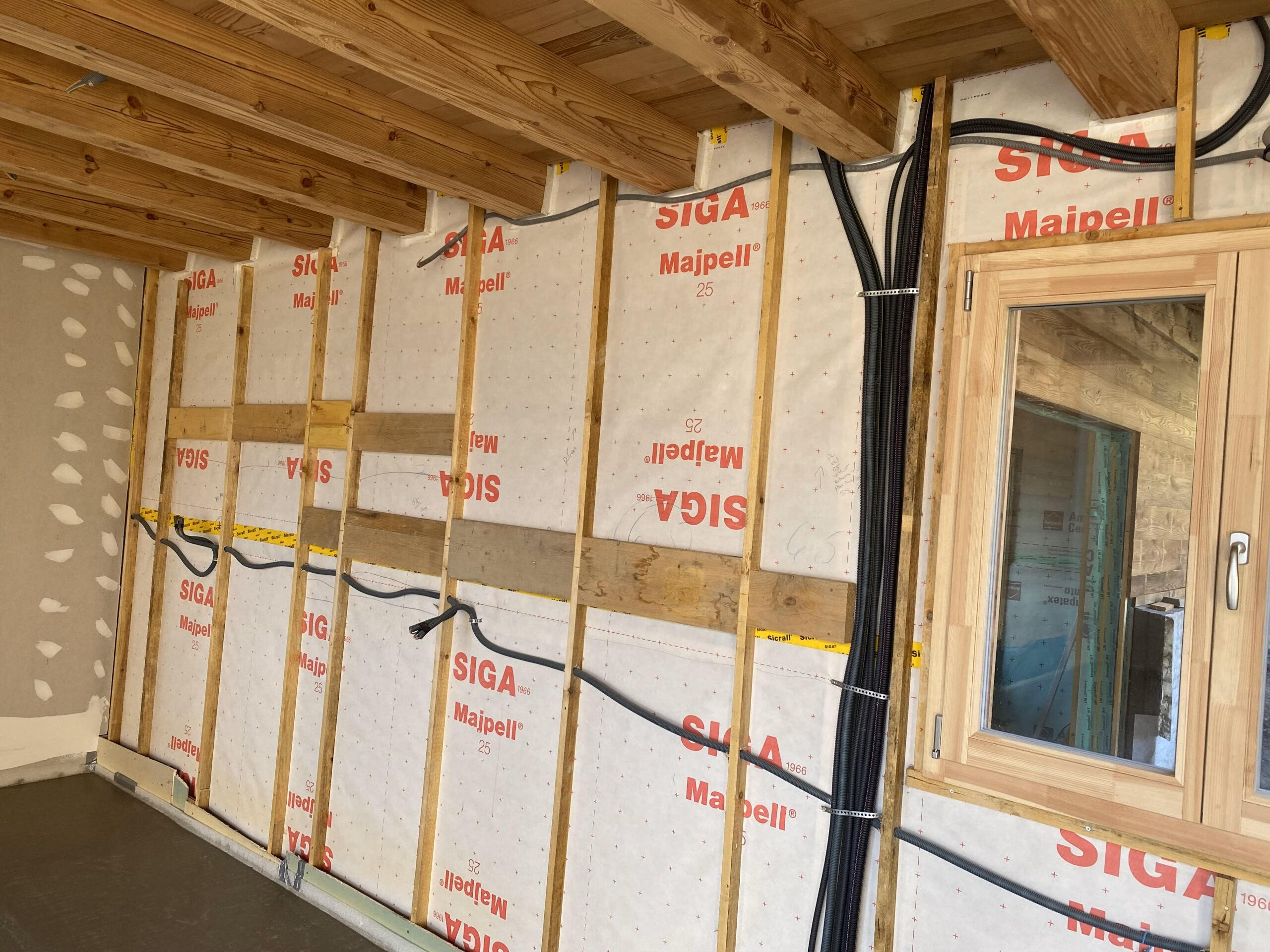 Pose renforts devant pare-vapeur pour meubles cuisine