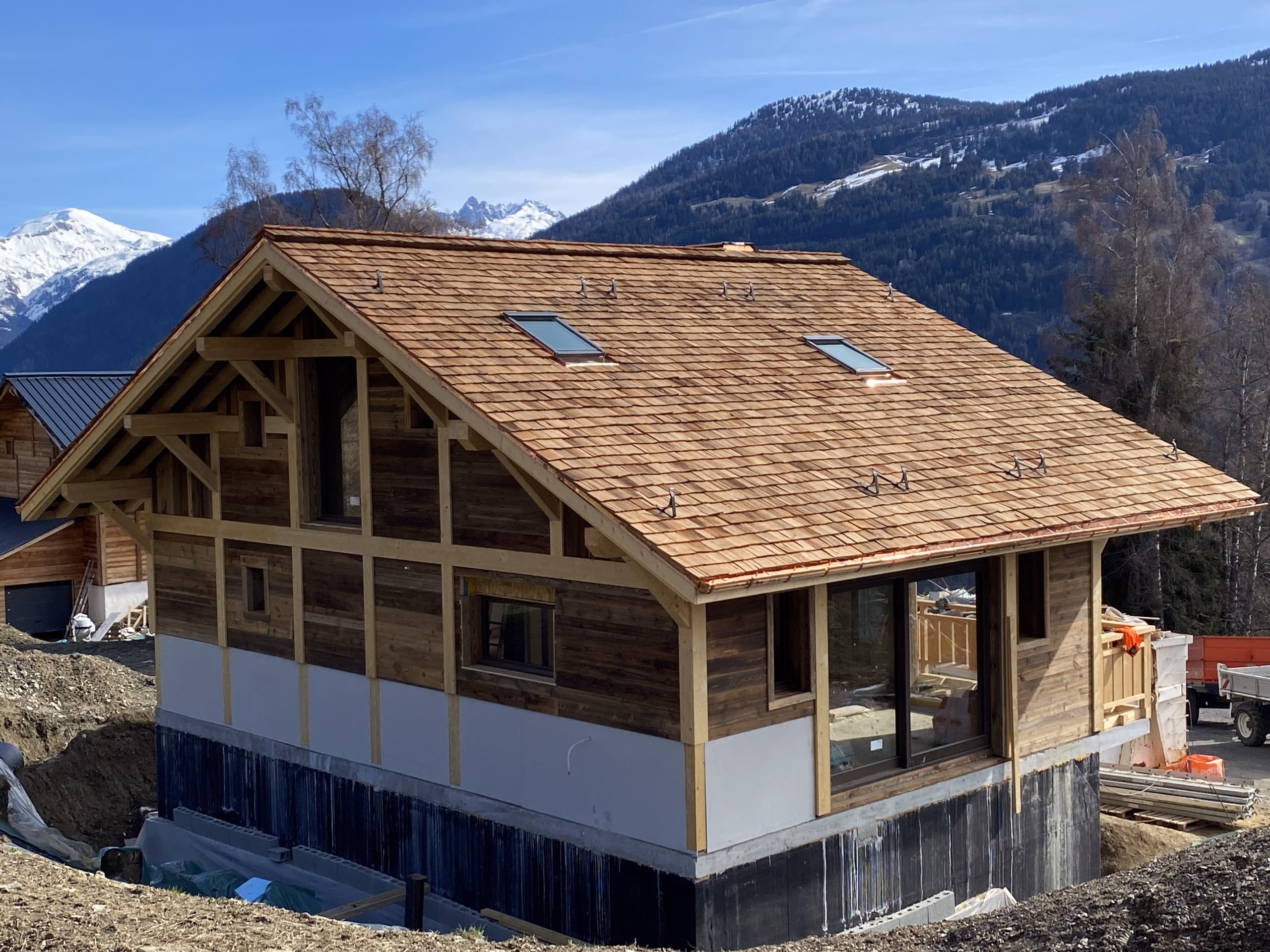 Tavaillons Red cedar, zinguerie cuivre